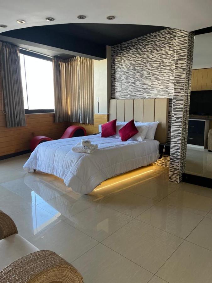 Casa Hotel Cisne Azul El Tambo Екстериор снимка