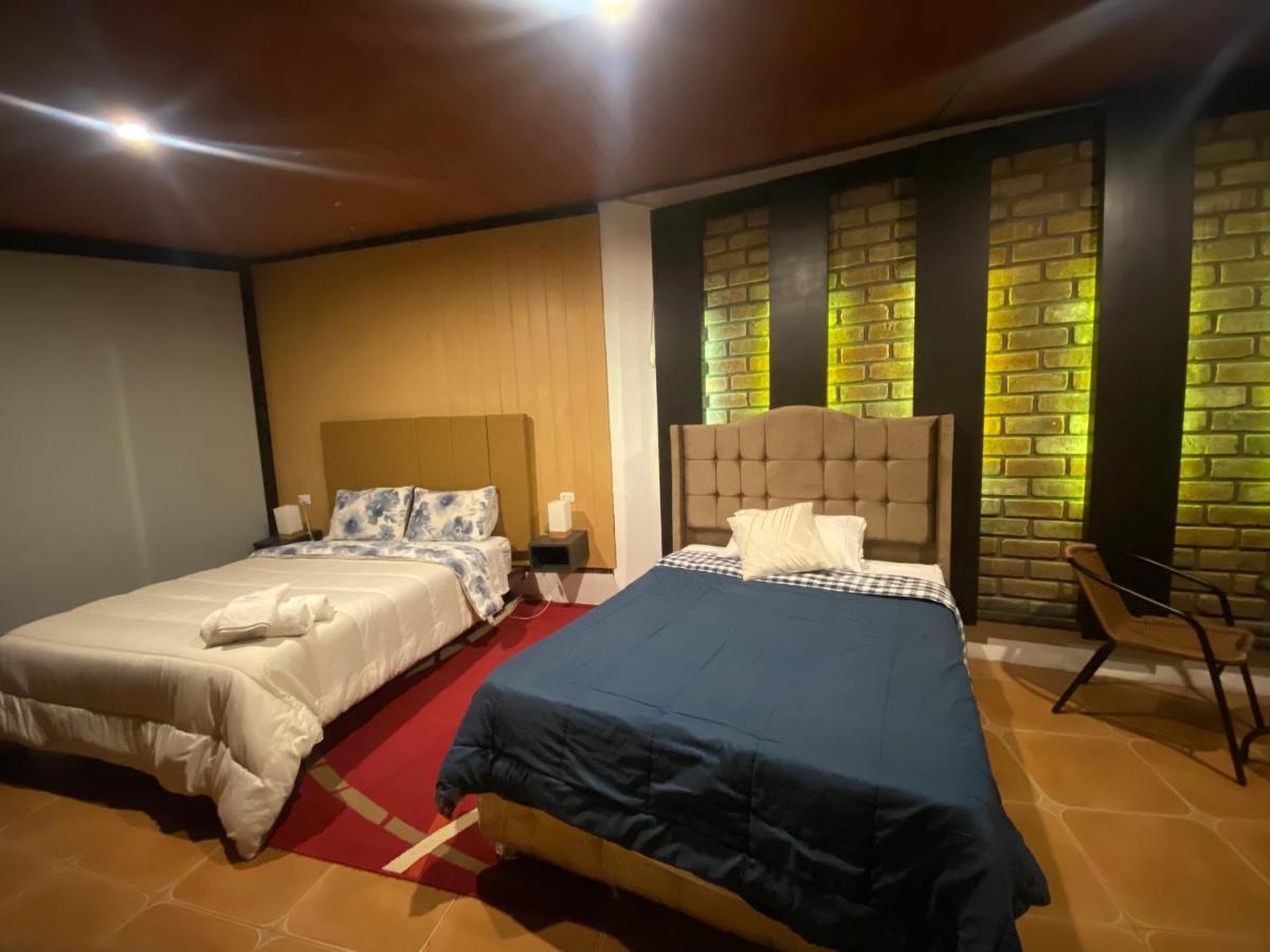 Casa Hotel Cisne Azul El Tambo Екстериор снимка